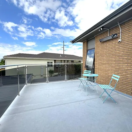Spacious Retreat With Mountain View Rotorua Exterior photo
