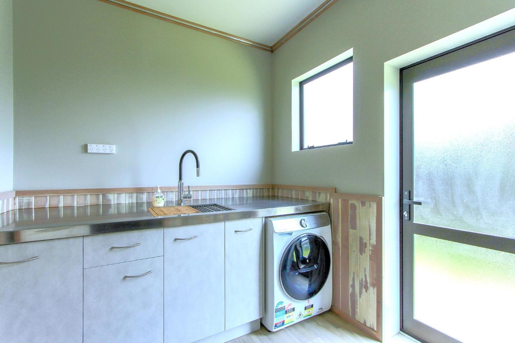 Spacious Retreat With Mountain View * Rotorua